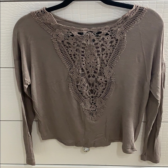 Tops - Picture 2 of 2